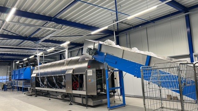 De industriële wasbuis van RAS Wasserij
